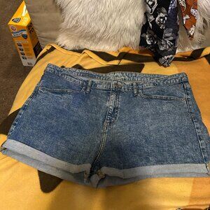 Wild Fable Dark‎ Blue Distressed Denim Jean Shorts Jorts w. Rolled Cuff Plus 18